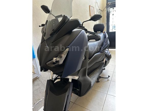 Yamaha X-Max 400 ABS