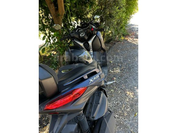 Yamaha X-Max 400 ABS