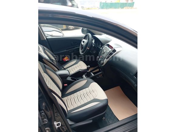 Sahibinden Kia Ceed 1.6 CRDi Motion 2011 Model  170.000 km Siyah
