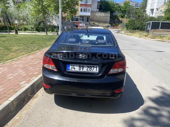 Sahibinden Hyundai Accent Blue 1.6 CRDI Mode Plus 2014 Model 