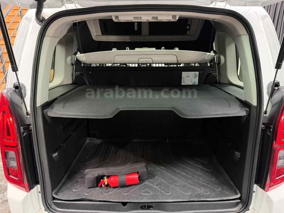 SMZ MOTORS Opel Combo 1.5 CDTI Elegance 2021 Model Tekirdağ