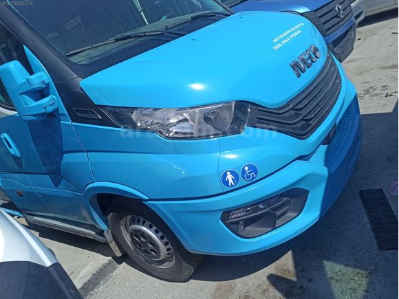 2025 Iveco hi Matik 200 km de