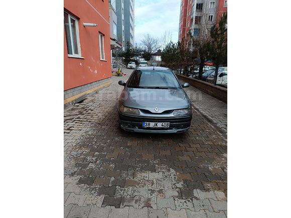 Sahibinden Renault Laguna 2.0 RXE 1997 Model  286.068 km Diğer