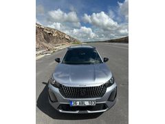 Sahibinden Peugeot e-2008 Allure 2025 Model  20.000 km Gri (Tekno)