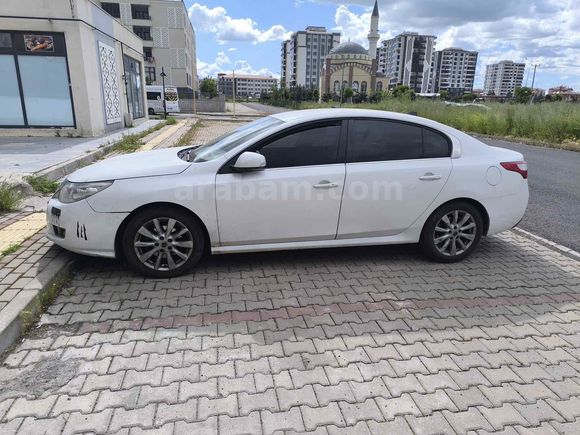 Sahibinden Renault Latitude 1.5 dCi Executive 2012 Model 