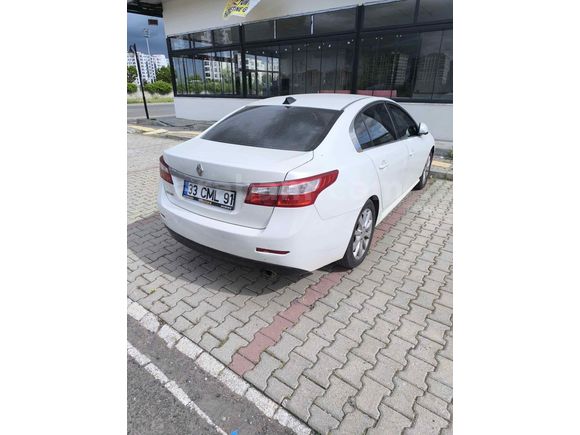 Sahibinden Renault Latitude 1.5 dCi Executive 2012 Model 