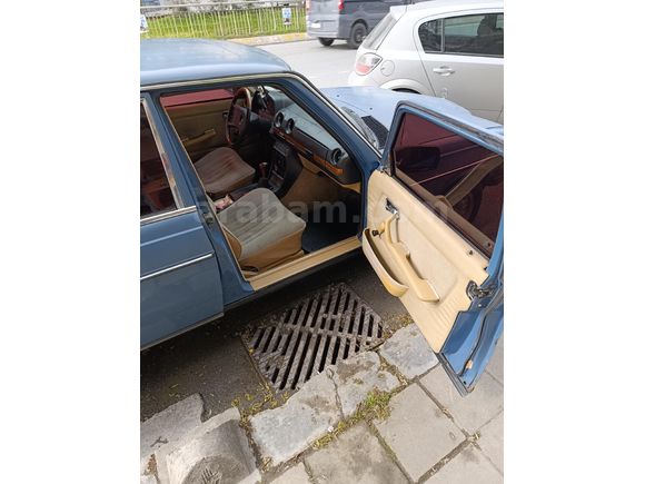 Acil Satılık Sahibinden Mercedes - Benz E 200 d 1983 Model