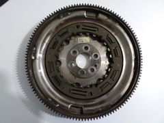VOLKWAGEN SKODA SEAT AUDI 1.4 TDI 7 İLERİ VOLANT ORJİNAL ÇIKMA