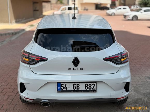 BOYASIZ OTOMATİK RENAULT CLİO 1.0 TCE TECHNO ESPRİT ALPİNE FULL