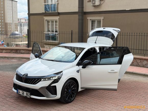 BOYASIZ OTOMATİK RENAULT CLİO 1.0 TCE TECHNO ESPRİT ALPİNE FULL