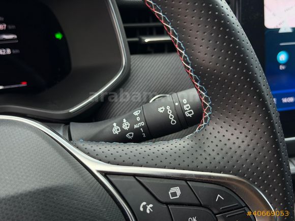 BOYASIZ OTOMATİK RENAULT CLİO 1.0 TCE TECHNO ESPRİT ALPİNE FULL