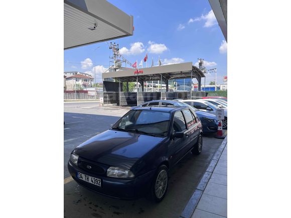 Sahibinden Ford Fiesta 1.25 Flair 1998 Model 
