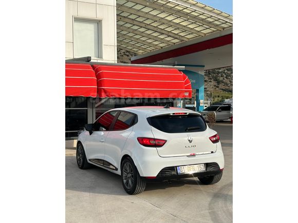 Cıncık Clio 1.2 Joy 2015 Model