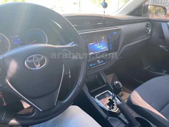 Sahibinden Toyota Corolla 1.4 D-4D Touch 2018 Model 