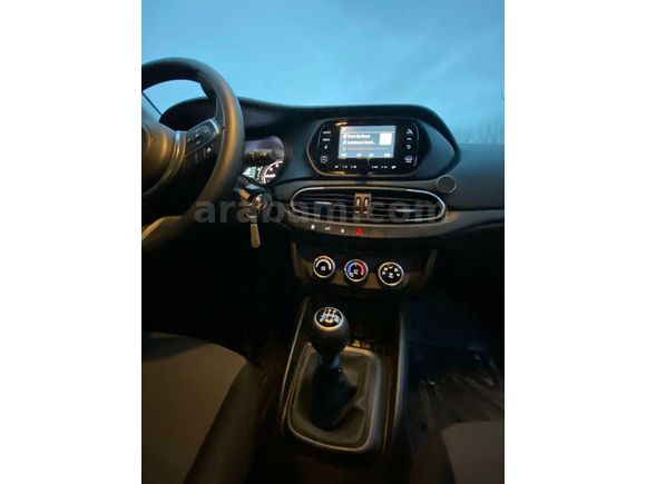 Sahibinden Fiat Egea 1.4 Fire Easy 2024 Model