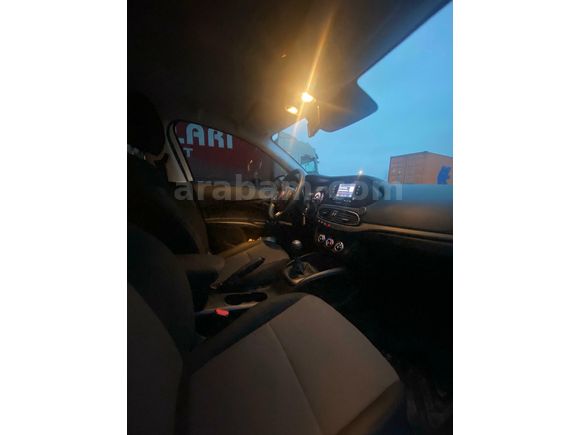 Sahibinden Fiat Egea 1.4 Fire Easy 2024 Model