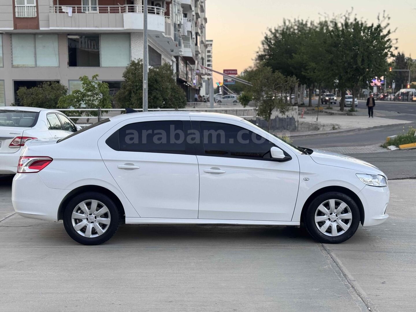 Sahibinden Peugeot 301 1.6 HDi Active 2013 Model Şanlıurfa 216.000 km Beyaz 3