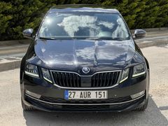 Sahibinden Skoda Octavia 1.6 TDI Style CR 2018 Model 