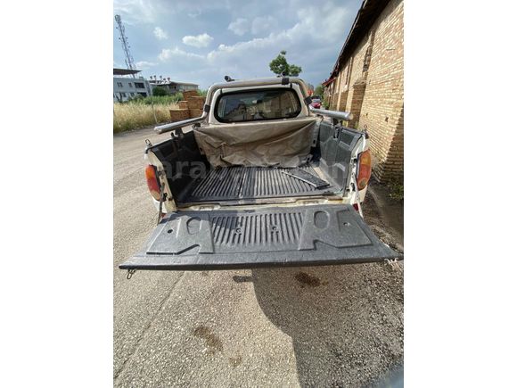 Galeriden Mitsubishi L 200 4x2 Intense 2011 Model Adana