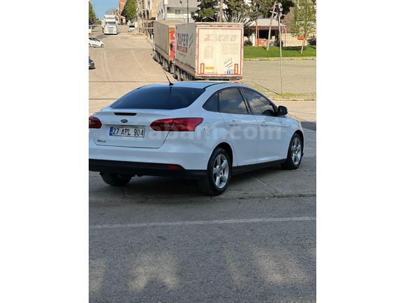 Sahibinden Ford Focus 1.6 TDCi Trend X 2015 Model