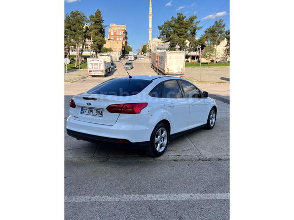 Sahibinden Ford Focus 1.6 TDCi Trend X 2015 Model