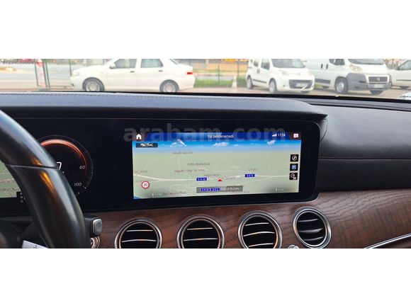GALERİ ONUR 2020 MERCEDES E 300 DE 4 MATİC DİZEL PLUG İN HYBRID