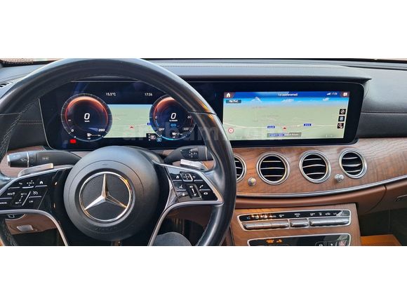 GALERİ ONUR 2020 MERCEDES E 300 DE 4 MATİC DİZEL PLUG İN HYBRID