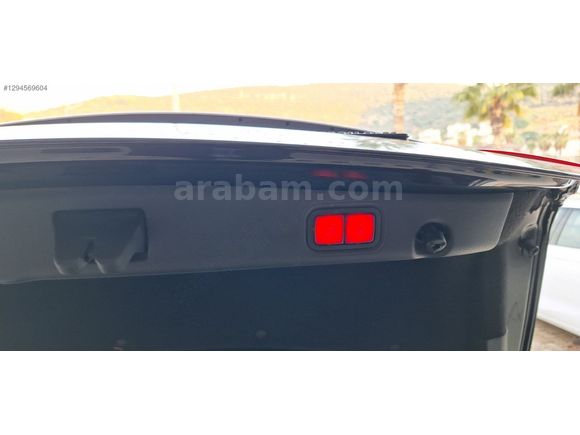 GALERİ ONUR 2020 MERCEDES E 300 DE 4 MATİC DİZEL PLUG İN HYBRID