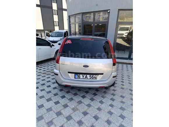 Sahibinden Ford Fusion 1.6 Lux 2004 Model  260.000 km Gri