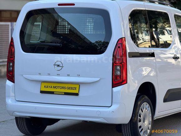 **6.500KM** OPEL COMBO ESSENTİAL ORTA KONSOL %20 FATURA
