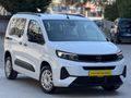**6.500KM** OPEL COMBO ESSENTİAL ORTA KONSOL %20 FATURA