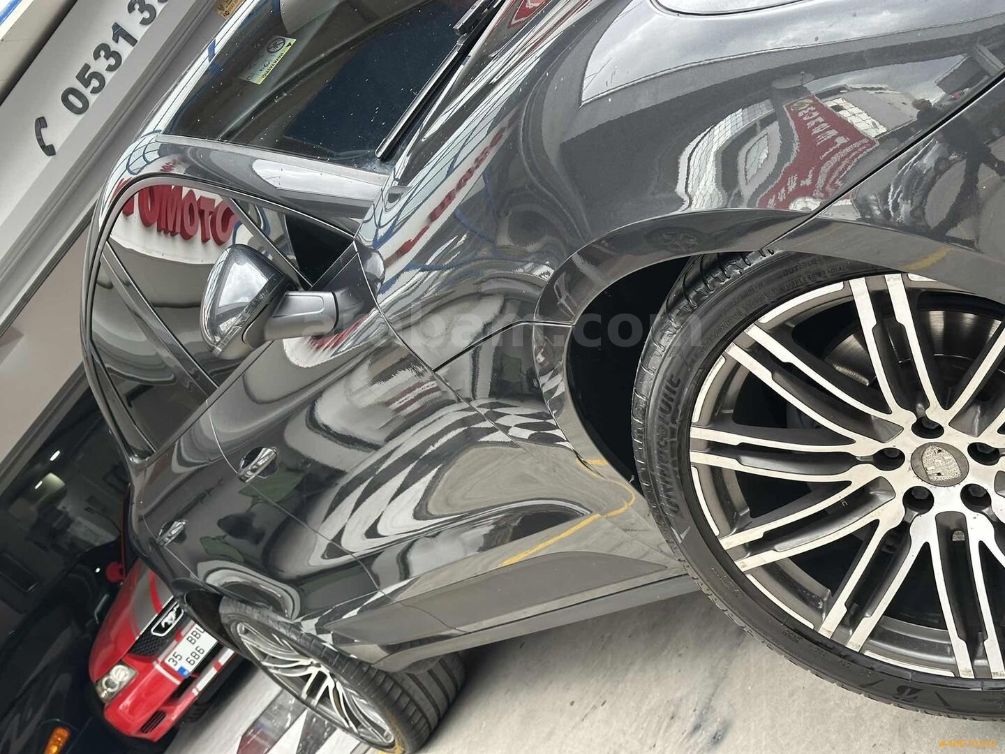 Galeriden Porsche Macan 2.0 2020 Model İzmir 92.000 km Gri 6