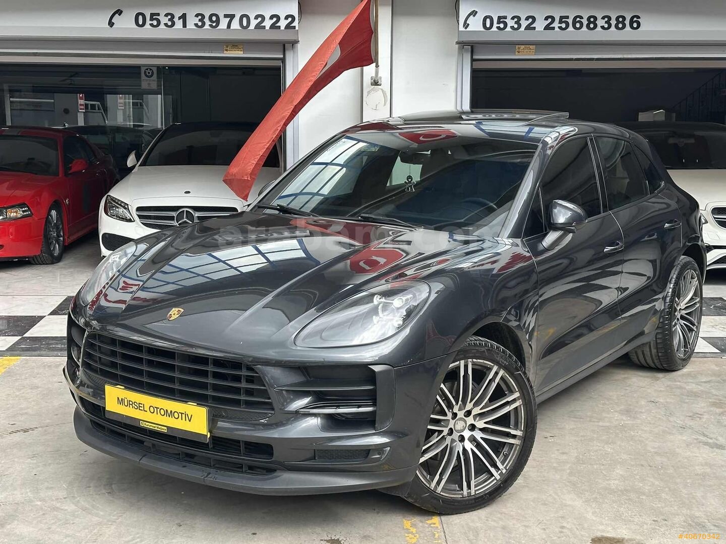 Galeriden Porsche Macan 2.0 2020 Model İzmir 92.000 km Gri 7