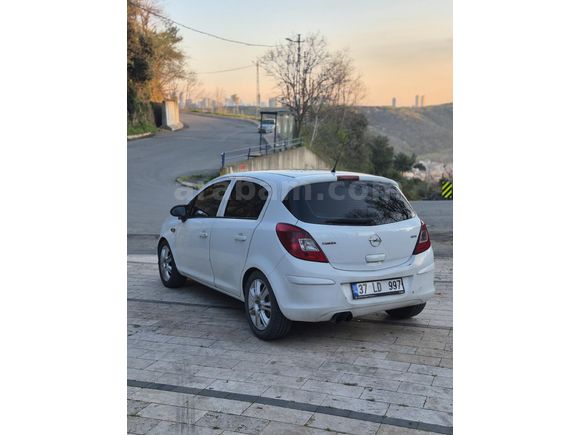 Sahibinden Opel Corsa 1.3 CDTI Essentia 2011 Model