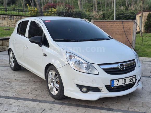 Sahibinden Opel Corsa 1.3 CDTI Essentia 2011 Model