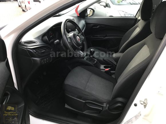 2022 MODEL 1.3 16V MULTİJET 95 HP EASY PLUS 4 LASTİK YENİ