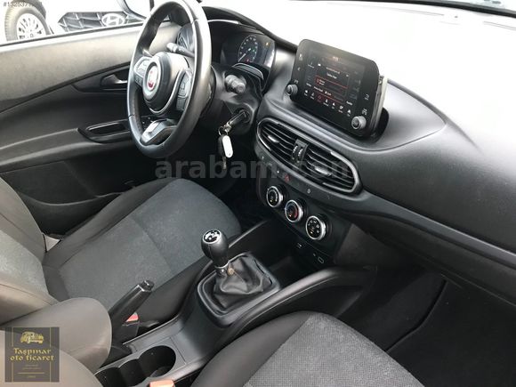 2022 MODEL 1.3 16V MULTİJET 95 HP EASY PLUS 4 LASTİK YENİ