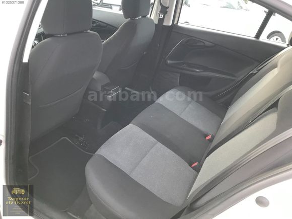 2022 MODEL 1.3 16V MULTİJET 95 HP EASY PLUS 4 LASTİK YENİ