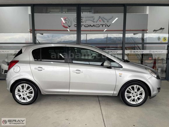 DEĞİŞENSİZ 2010 OPEL CORSA 1.3 CDTI ENJOY 111.YIL EN DOLUSU