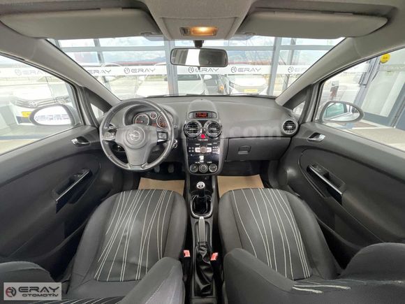 DEĞİŞENSİZ 2010 OPEL CORSA 1.3 CDTI ENJOY 111.YIL EN DOLUSU