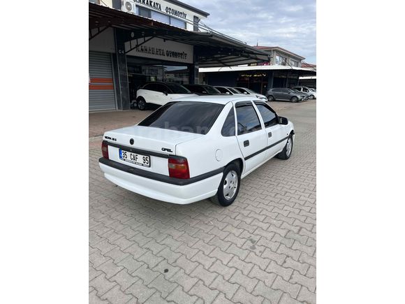 1994 OPEL VECTRA KLİMALİ 