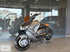 KAAN |2023 Bmw Ce04 Hatasız 4.900 Km Hizli Sarj