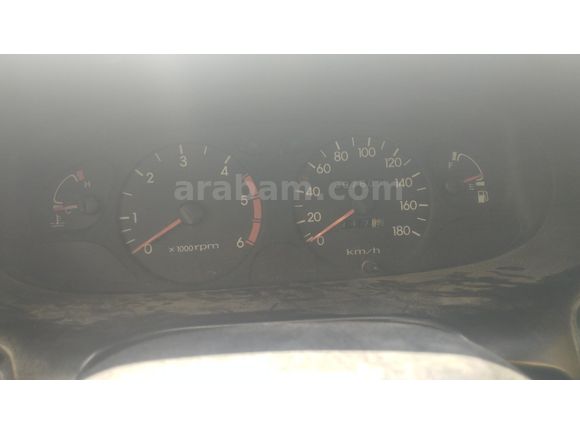 acil satılık takasda olur otomotık binek arac ilel