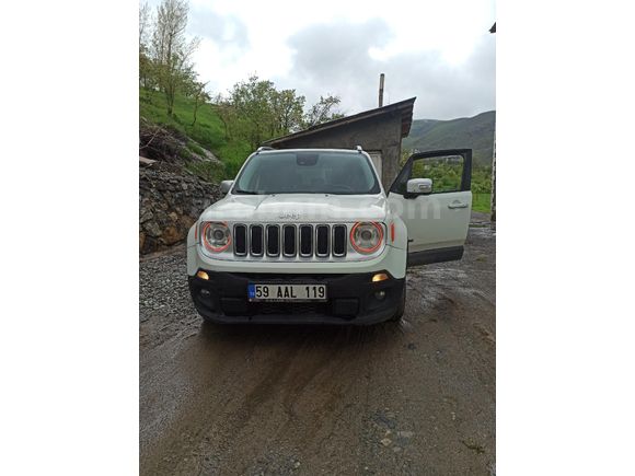 CAM TAVAN SANRUFLU FULL PAKET 2015 MODEL 1.6 MULTİJET DİZEL 206BİNDE TERTEMİZ