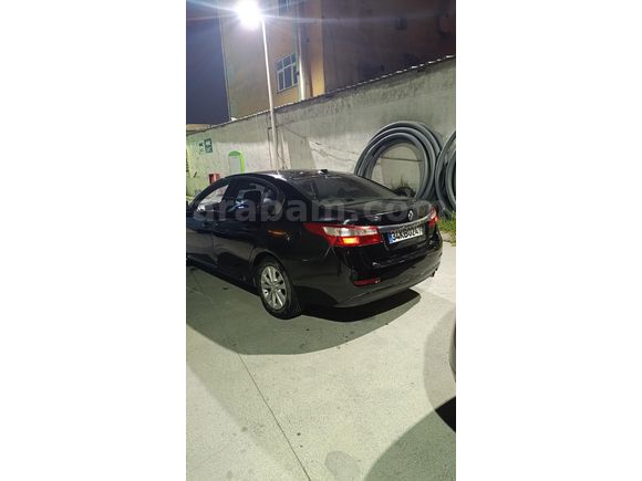 Sahibinden Renault Latitude 1.5 dCi Privilege 2013 Model  222.000 km Siyah