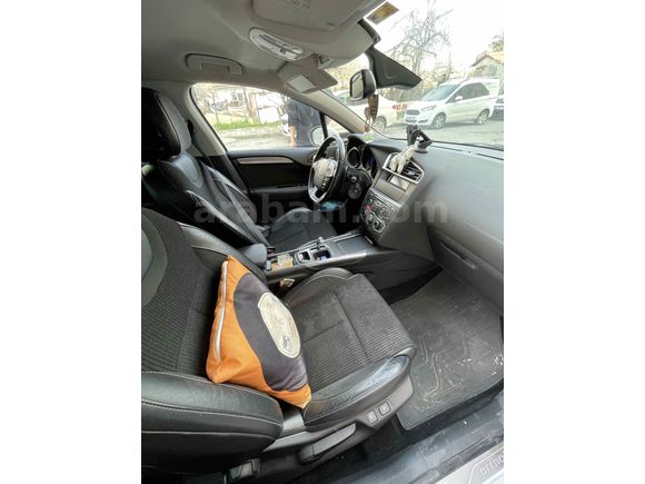 Sahibinden Citroen C4 1.6 e-HDi Exclusive 2012 Model 