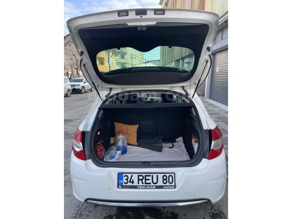 Sahibinden Citroen C4 1.6 e-HDi Exclusive 2012 Model 