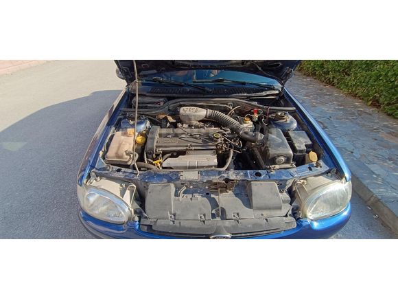 Sahibinden Ford Escort 1.6 CLX 1999 Model