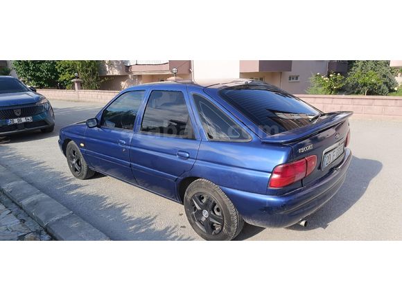 Sahibinden Ford Escort 1.6 CLX 1999 Model