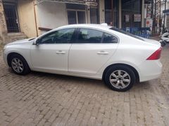 Sahibinden Volvo S60 1.6 D Premium 2013 Model  265.000 km Beyaz